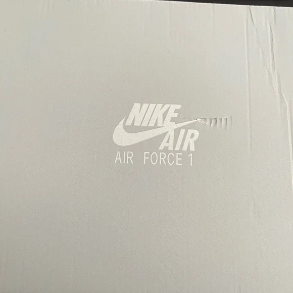 Nike White and Cream Women's Sneakers - Picture 2 of 3